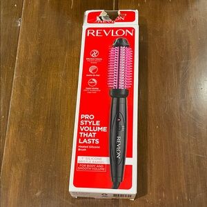Revlon Pro Style Heated Brush with Pink Bristles